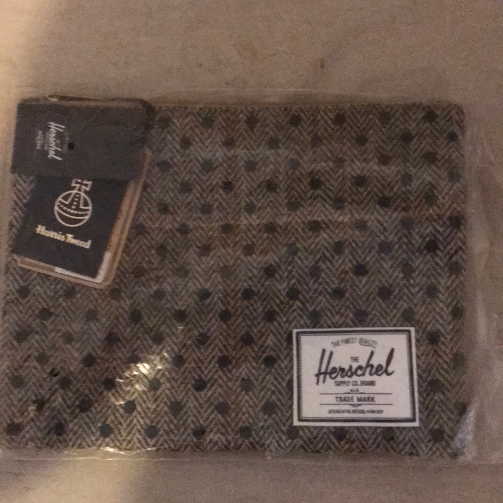 Hershel Large Makeup Bag